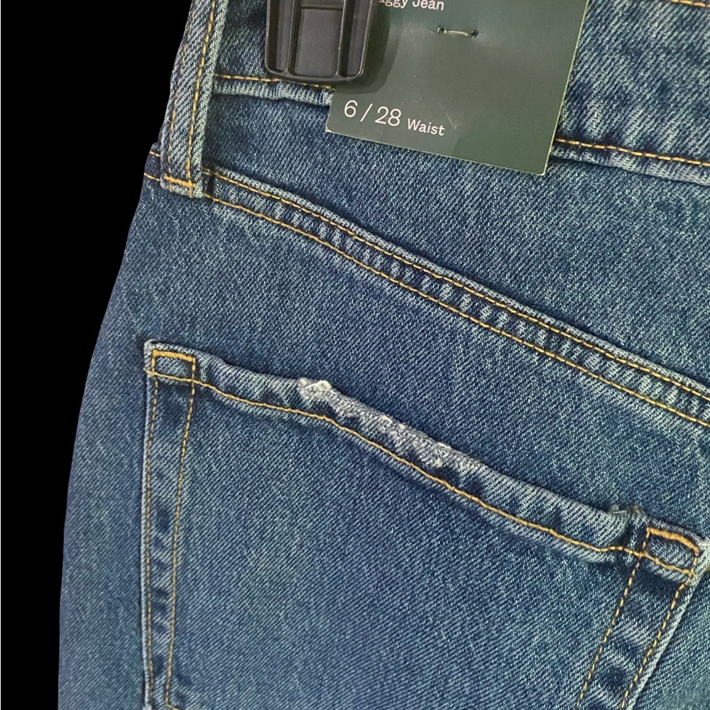 Distressed Blue Jeans - Picture 5 of 7
